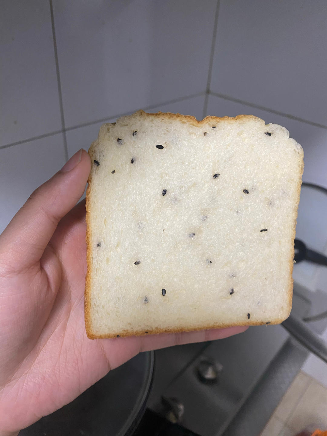 咸盐黑芝麻吐司