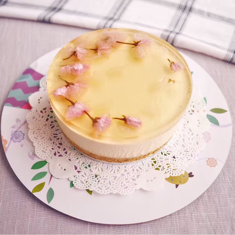 心连心萌萌做的樱花冻酸奶芝士蛋糕(6寸)