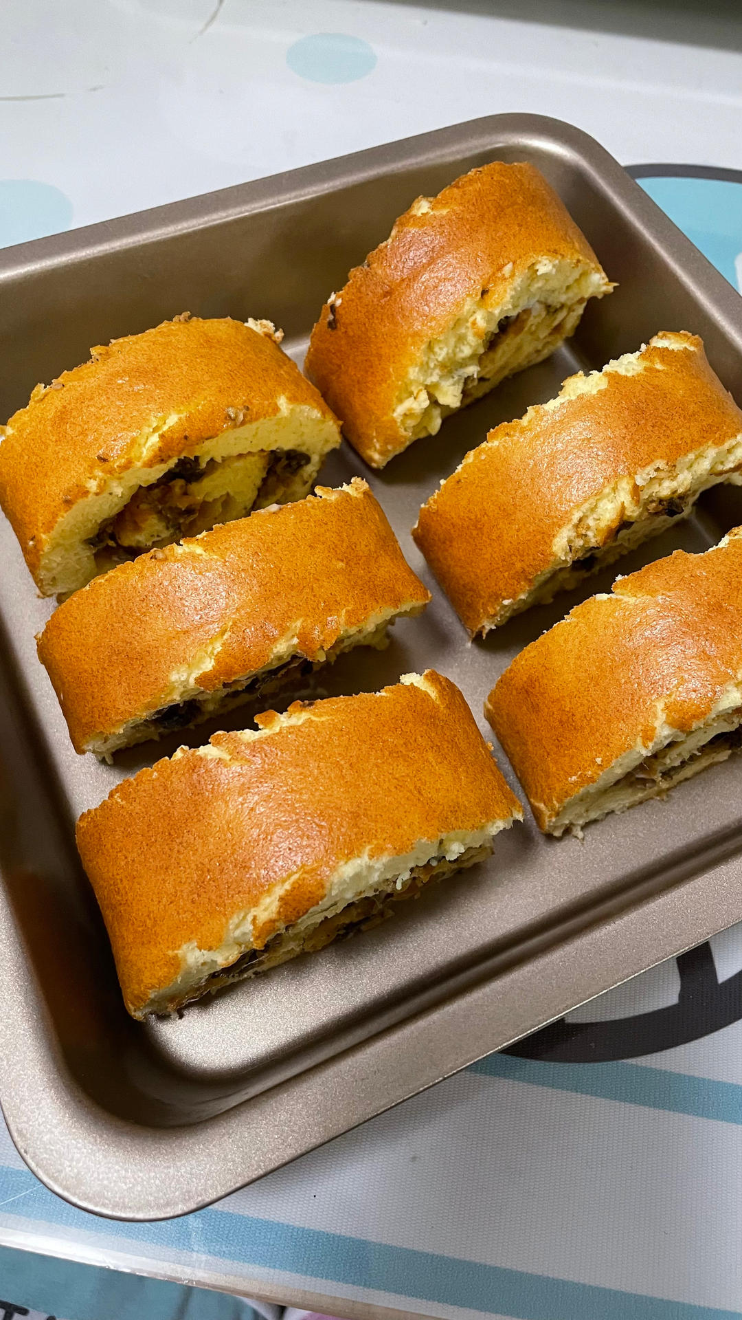 美味肉松卷-简单不开裂，零失误的蛋糕卷