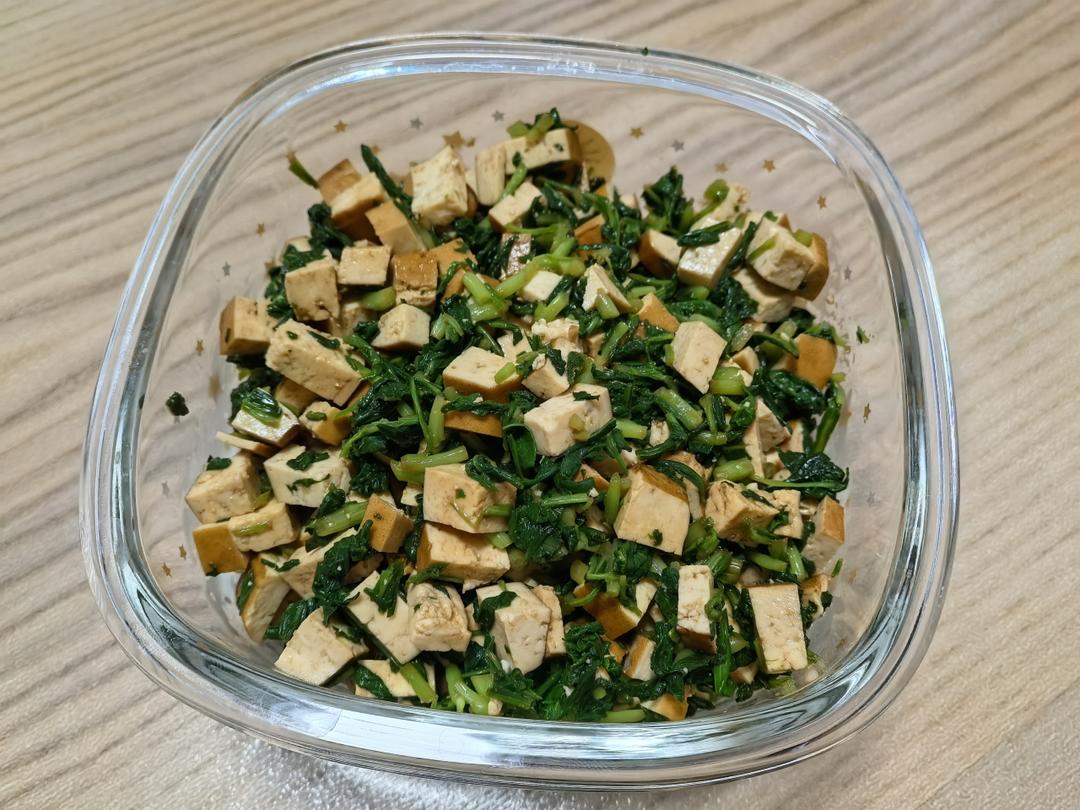 马兰头拌香干，舌尖上的春意一定要尝！