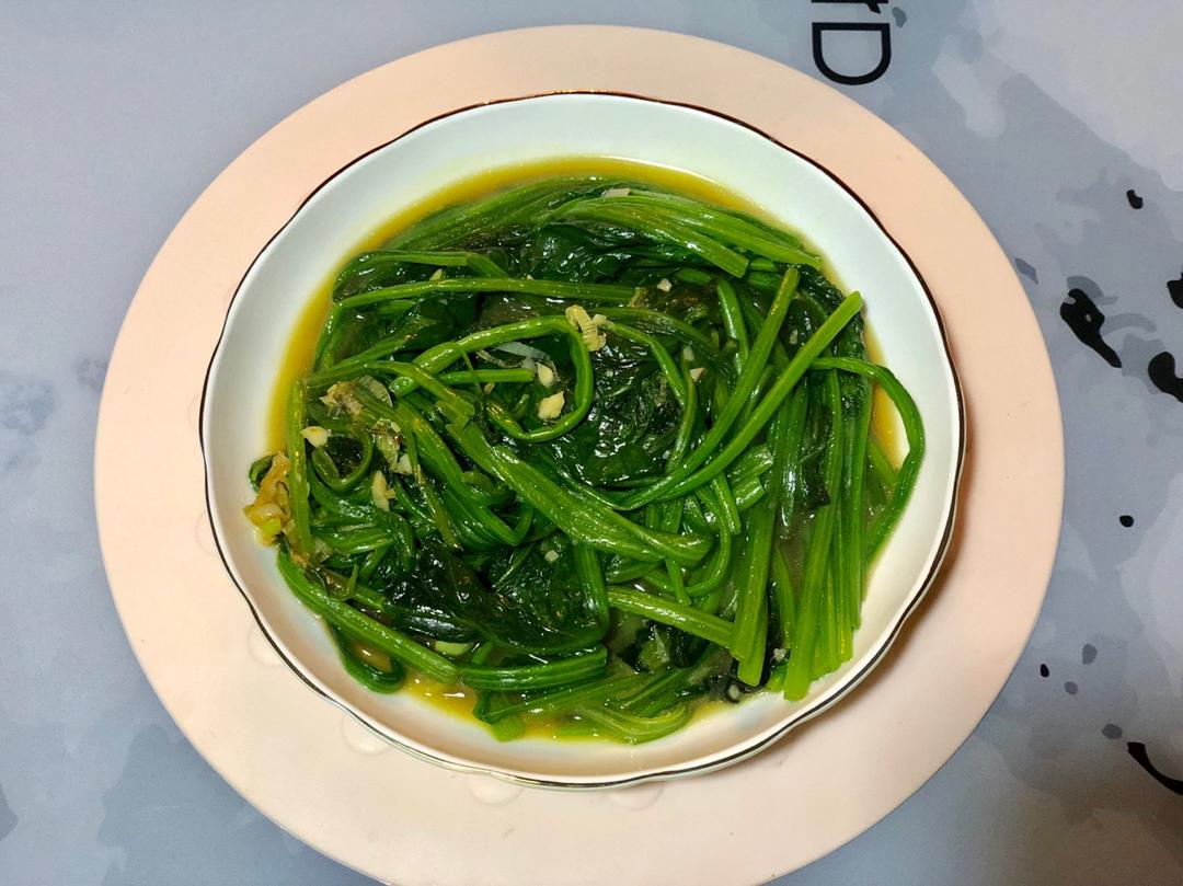 蒜蓉炒菠菜