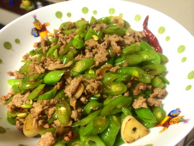 肉沫豆角下饭菜