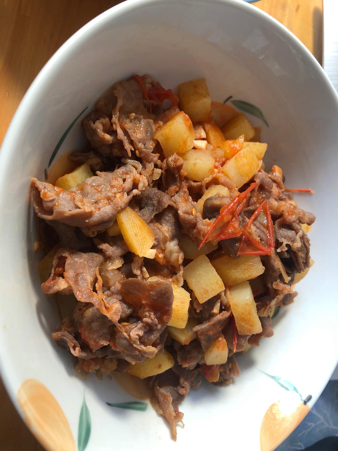 汤汁浓郁，番茄土豆肥牛锅