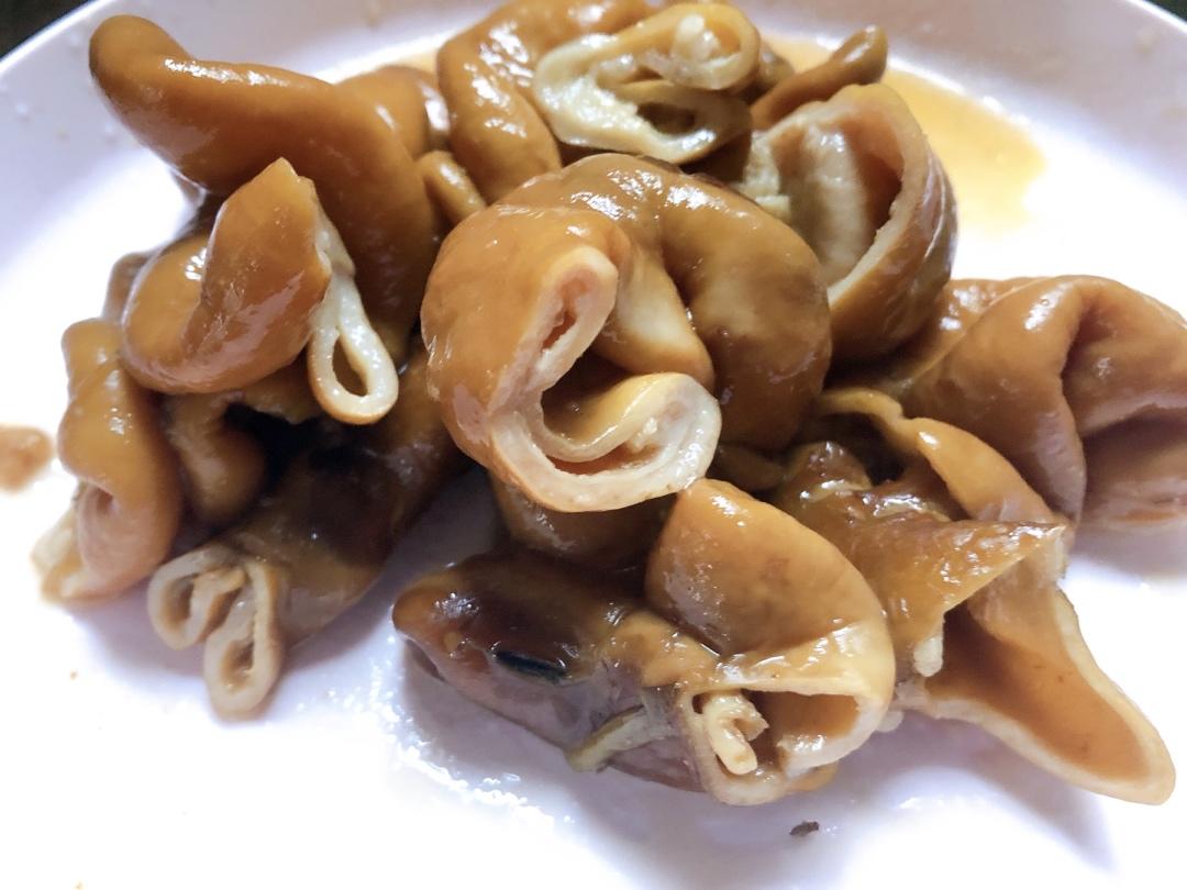 厨师长教你：“卤水肥肠”的正宗做法，满满的干货