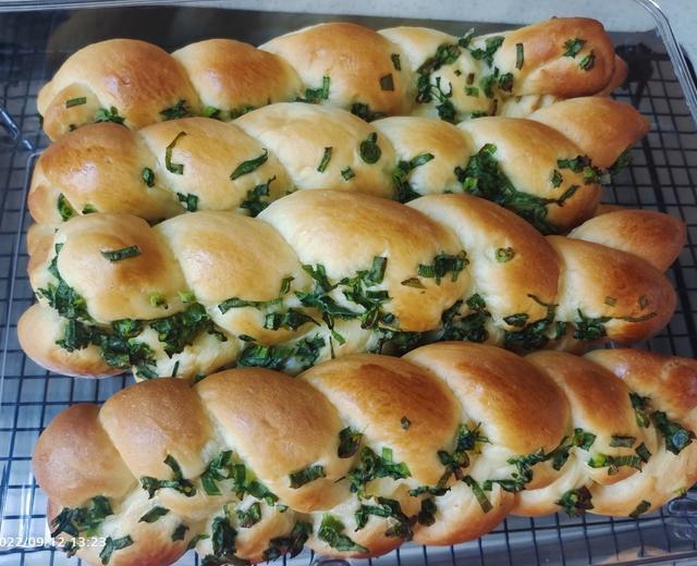 经典香葱面包的做法