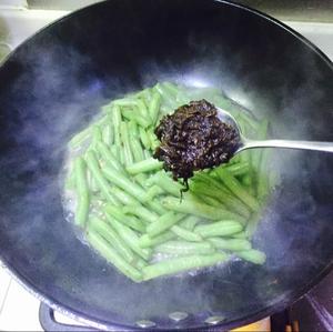 橄榄菜四季豆的做法 步骤4