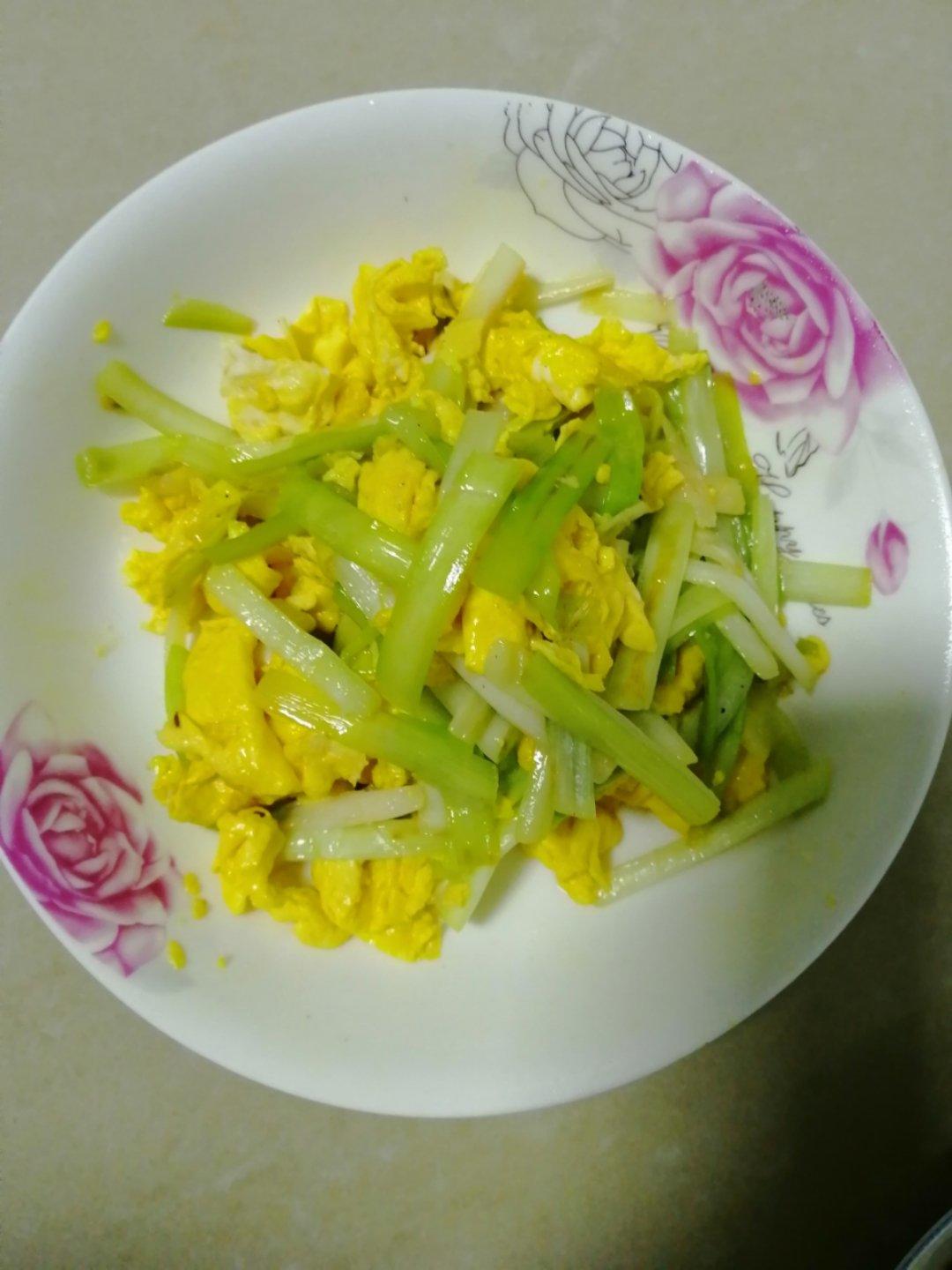 韭黄炒鸡蛋