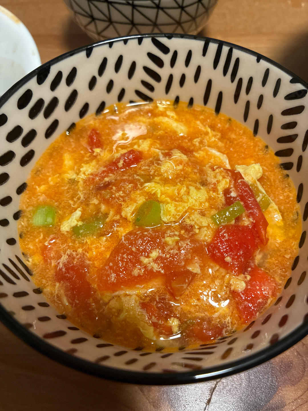 【跟我做不会错】简单又好喝的西红柿鸡蛋汤，家常又营养哦