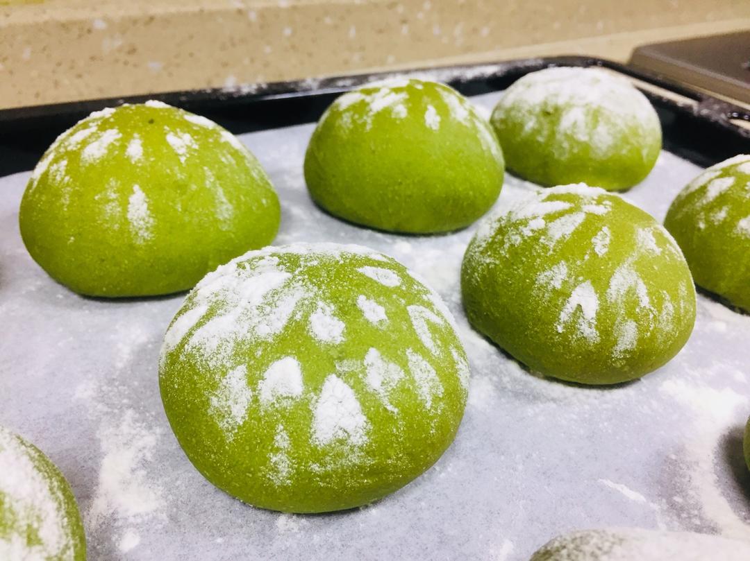 抹茶红豆软面包