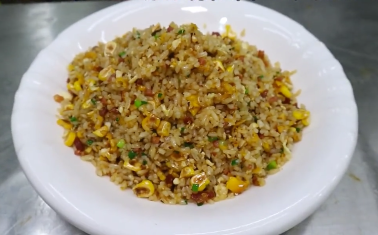 蛋炒饭的做法