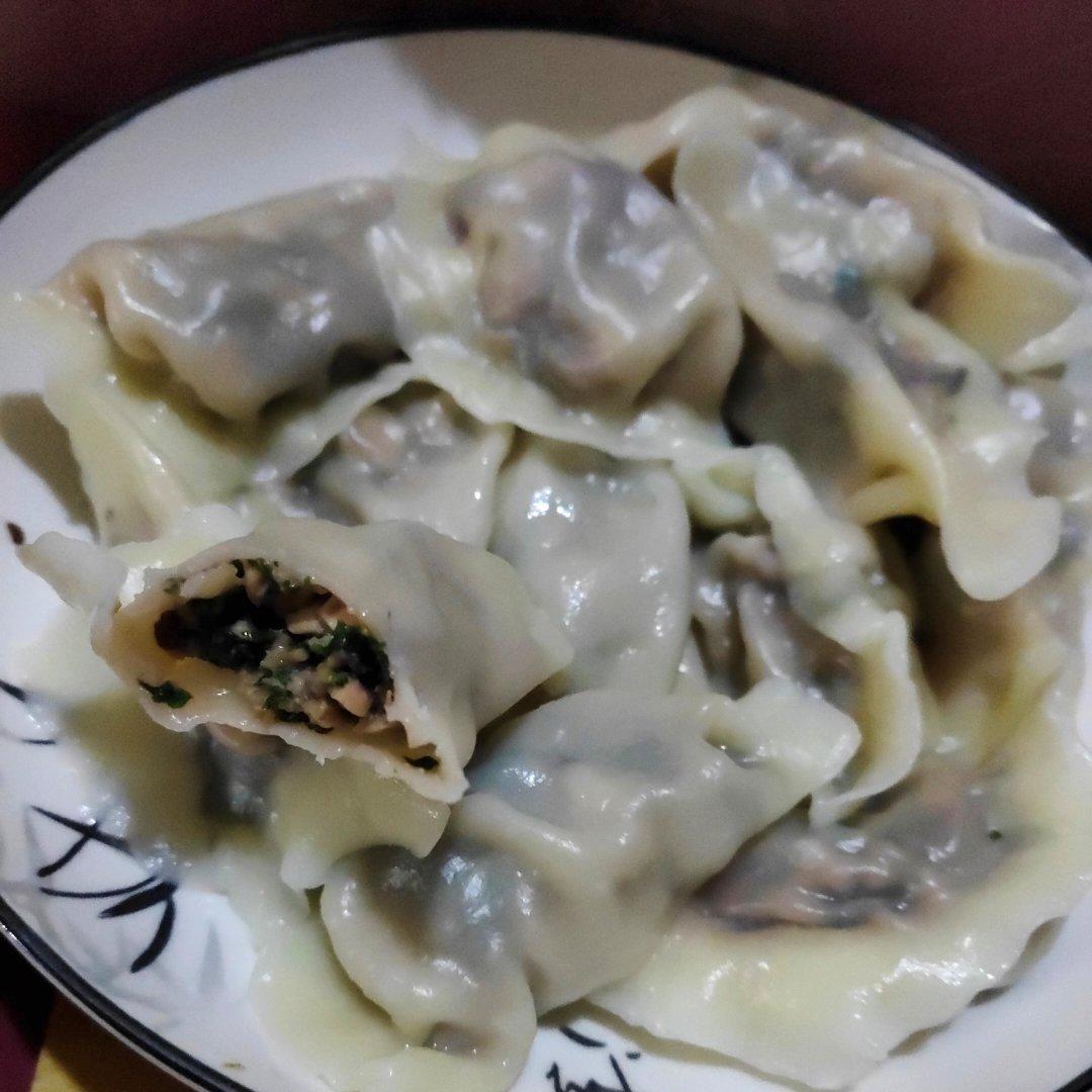 苋菜猪肉饺