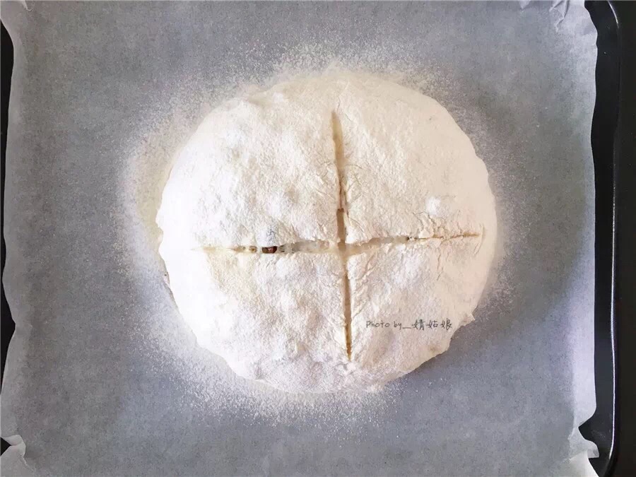 不用揉面的面包—免揉果干欧包的做法 步骤8