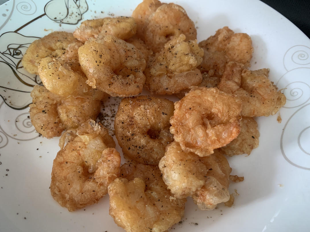 🔥吮指椒盐虾仁，完全不需要厨艺‼️