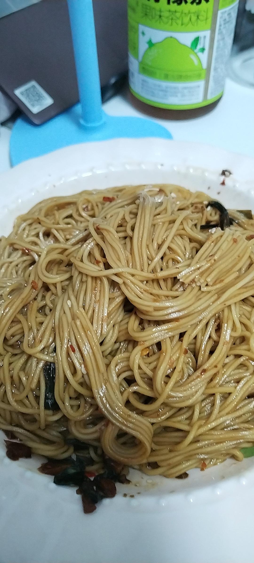 10分钟搞定的一碗葱油拌面