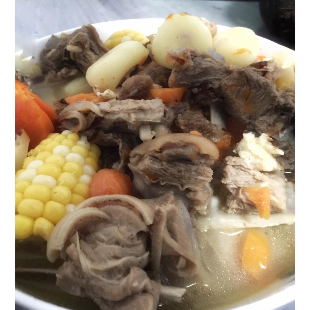 清补凉滋补羊肉煲