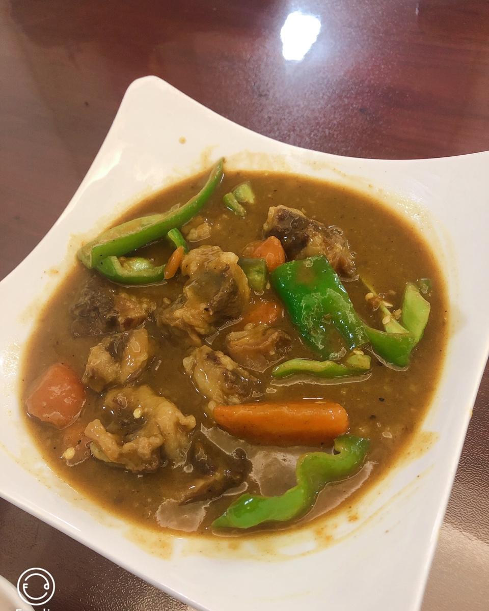 牛腩咖喱饭