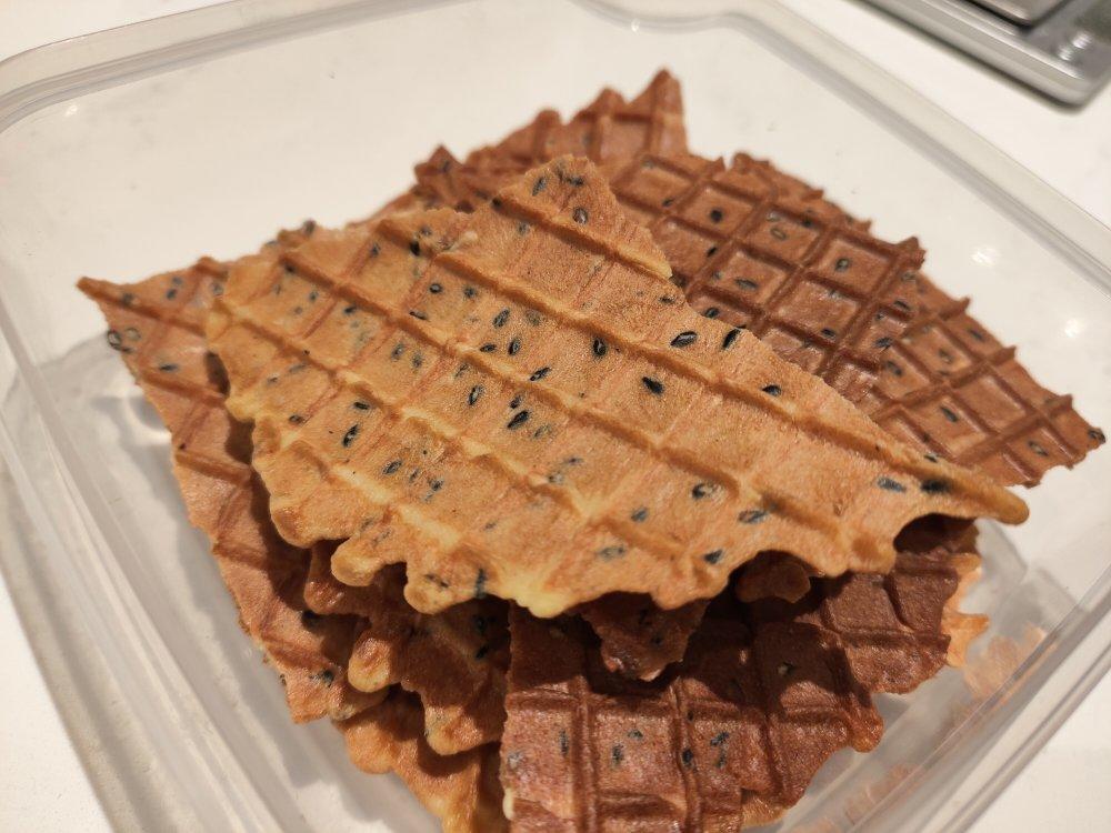 香酥不甜腻的彩色奶油蛋卷