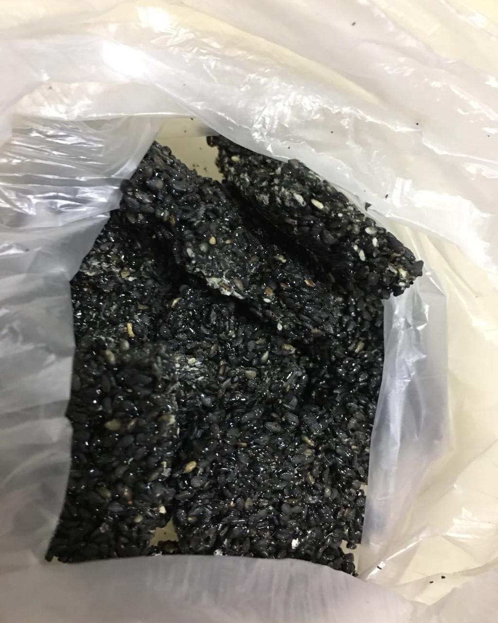 黑芝麻糖