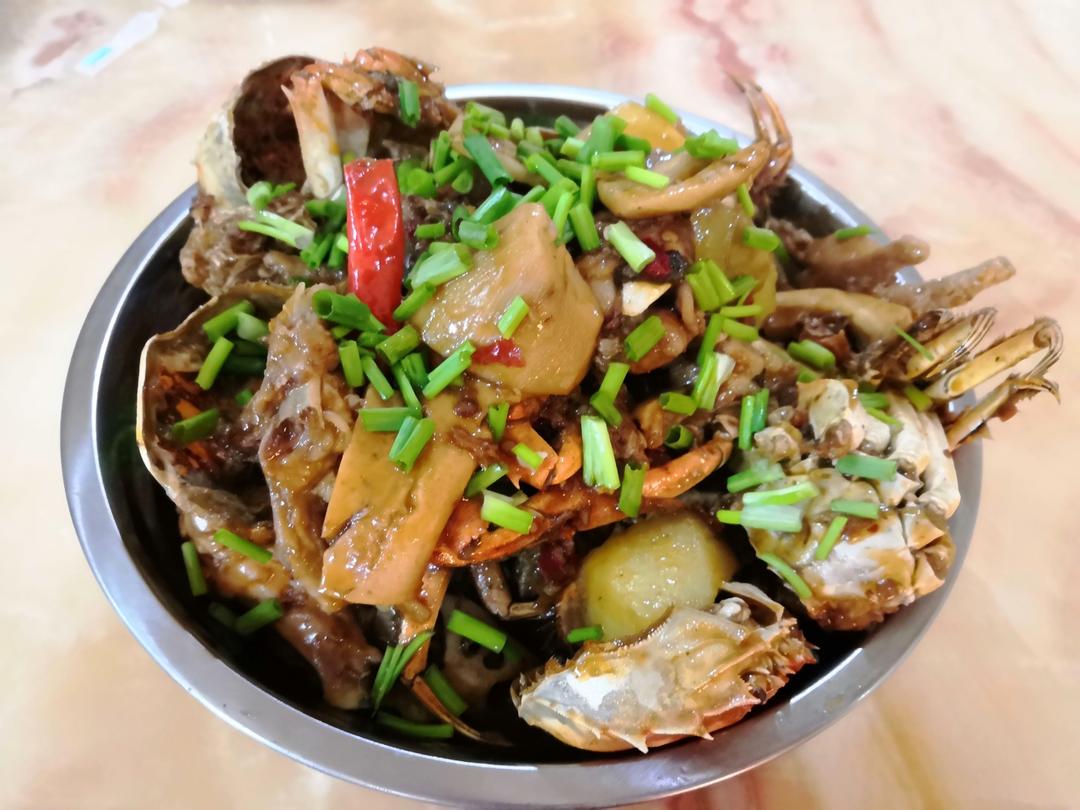 【肉蟹煲】