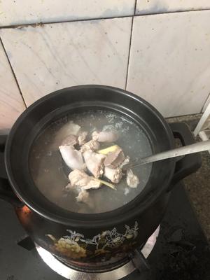 枸杞叶猪杂汤的做法 步骤5