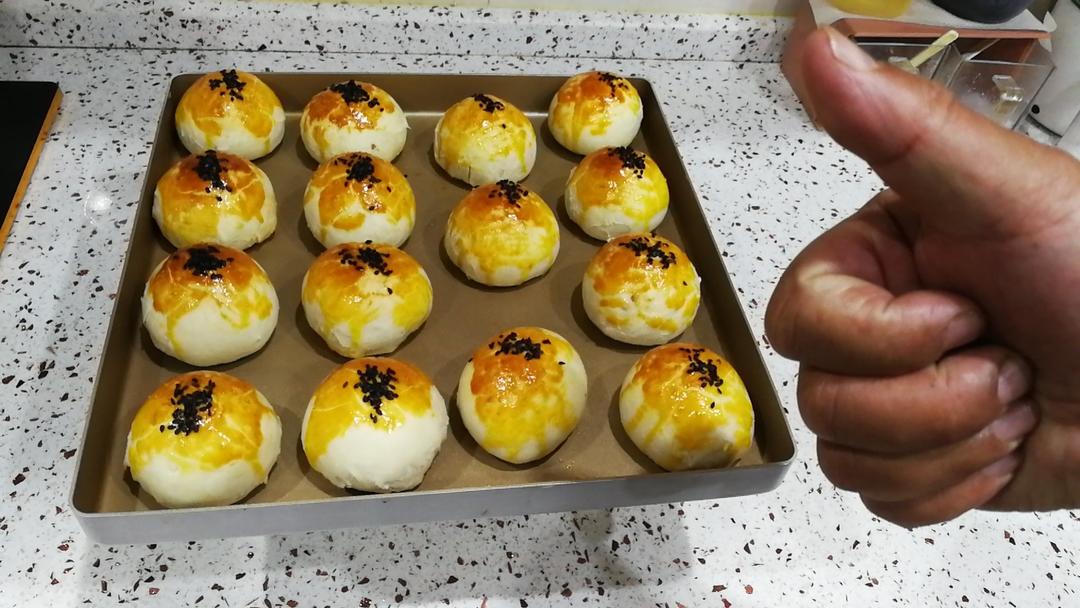 蛋黄酥  此方保酥无隐忧