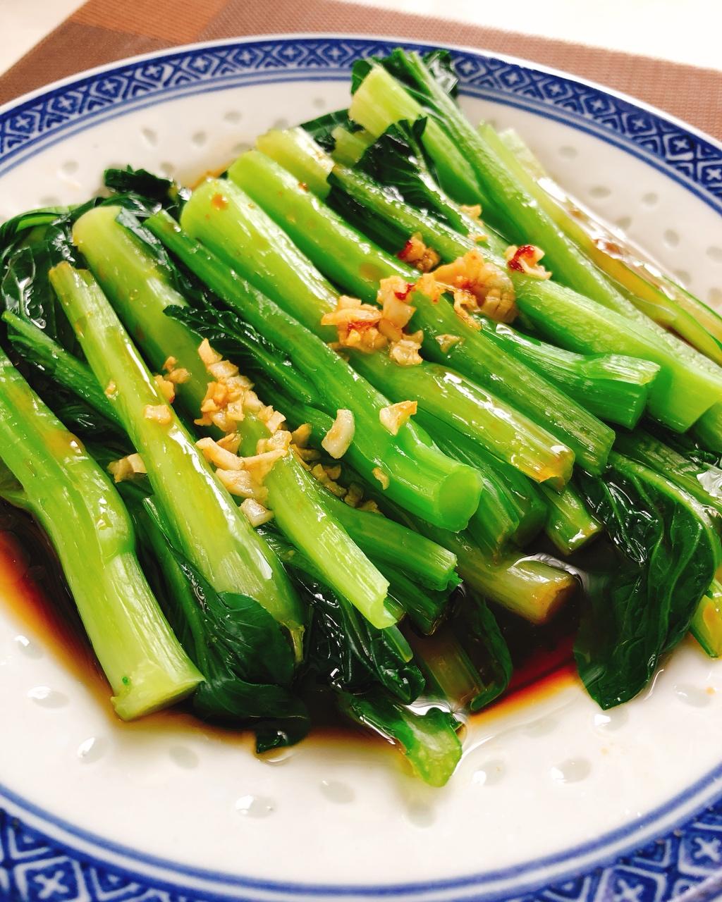 白灼菜心