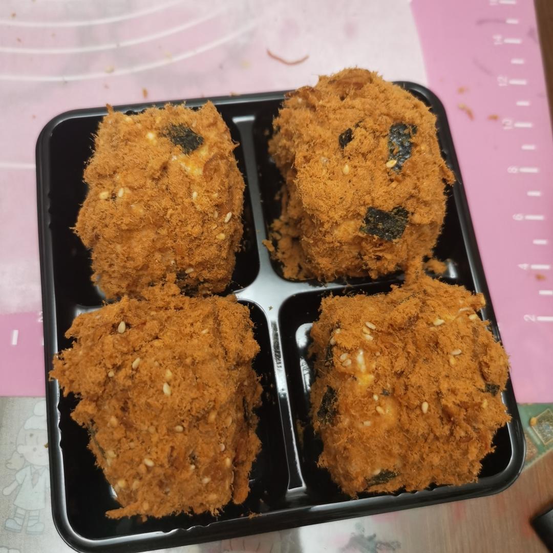 朋友都说比鲍师傅好吃的海苔肉松小贝