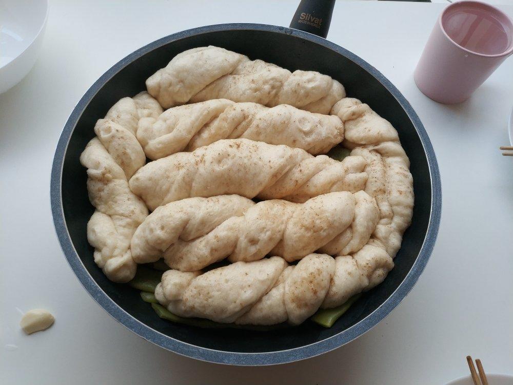 东北一锅出（焖卷子）