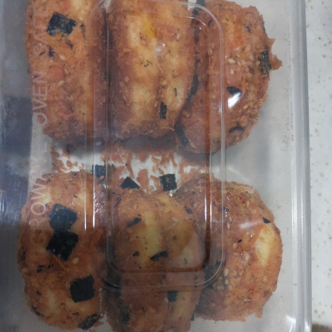 朋友都说比鲍师傅好吃的海苔肉松小贝