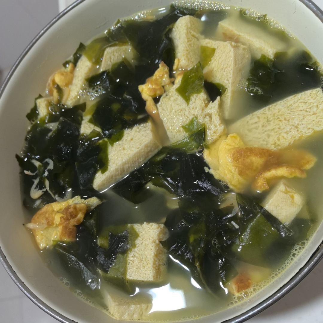 裙带菜豆腐煎蛋汤🥣减脂掉秤