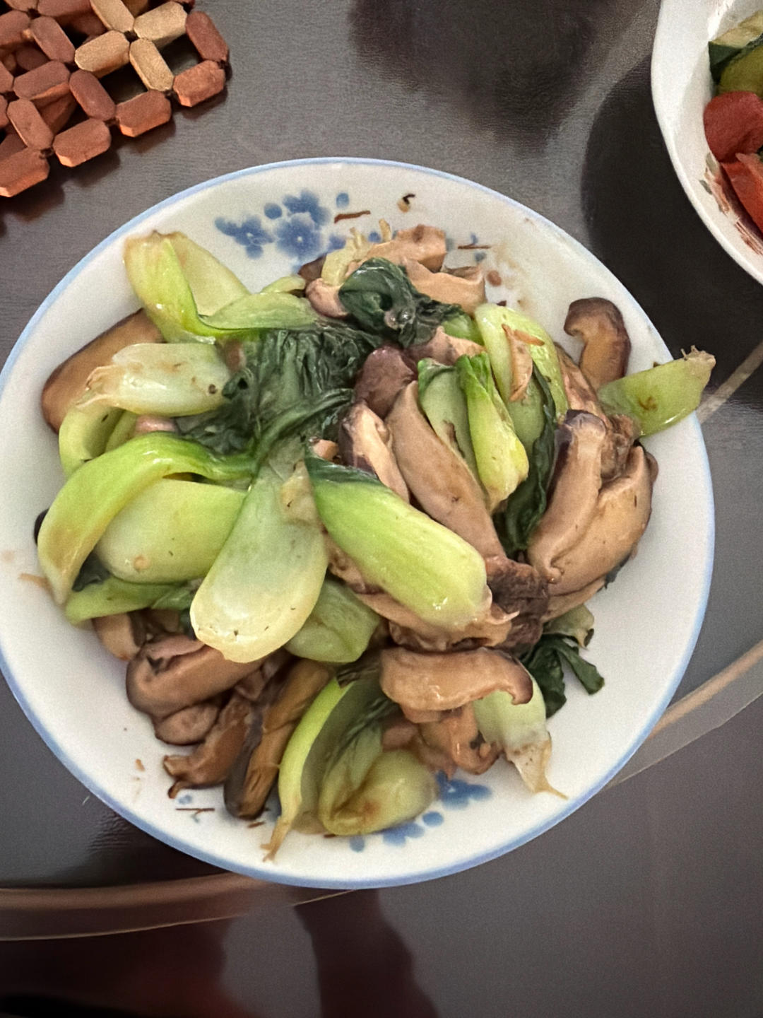 香菇油菜（简单快手）