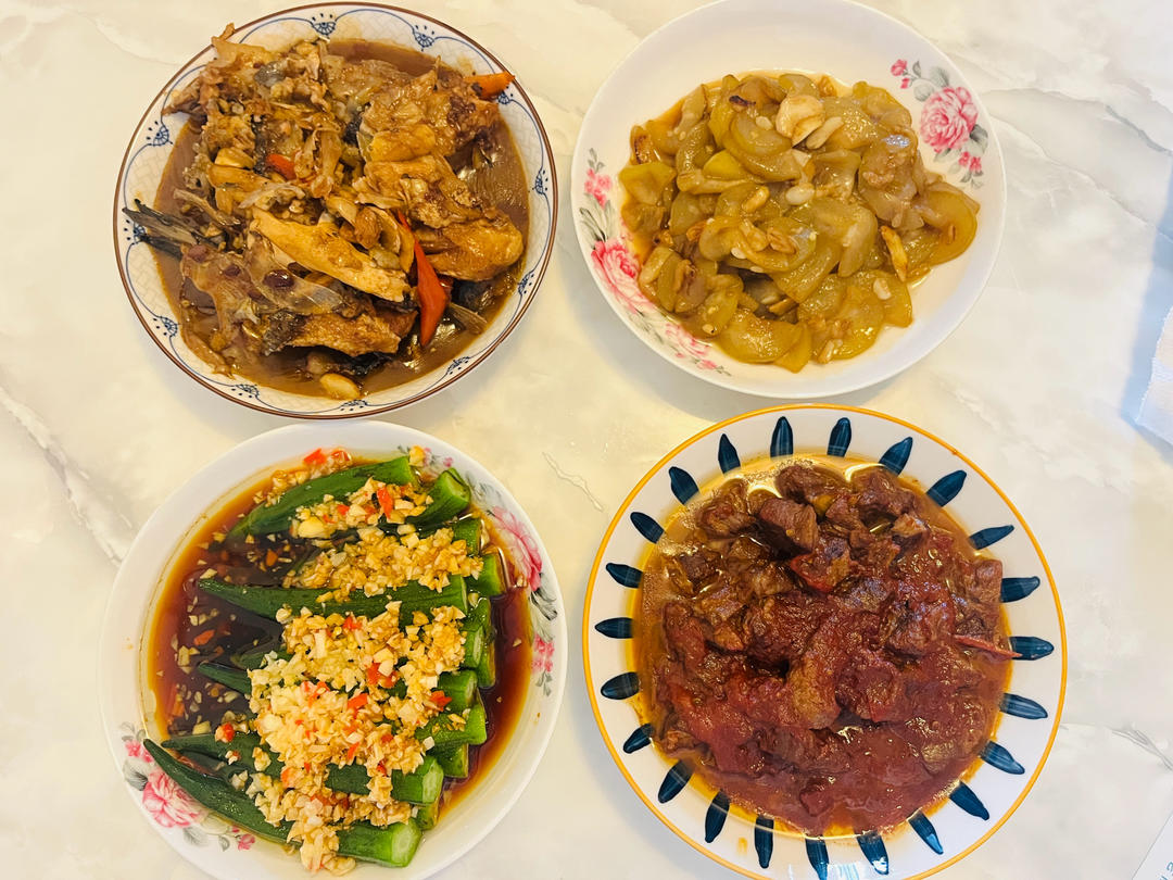 我家的小饭桌