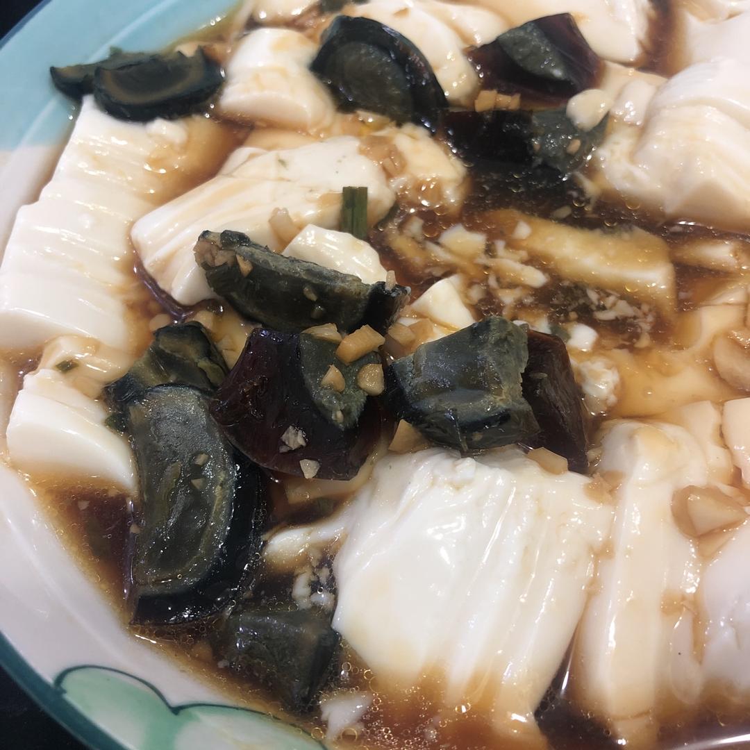 皮蛋拌豆腐（从这道菜说起，如何拌出好吃的凉拌菜）