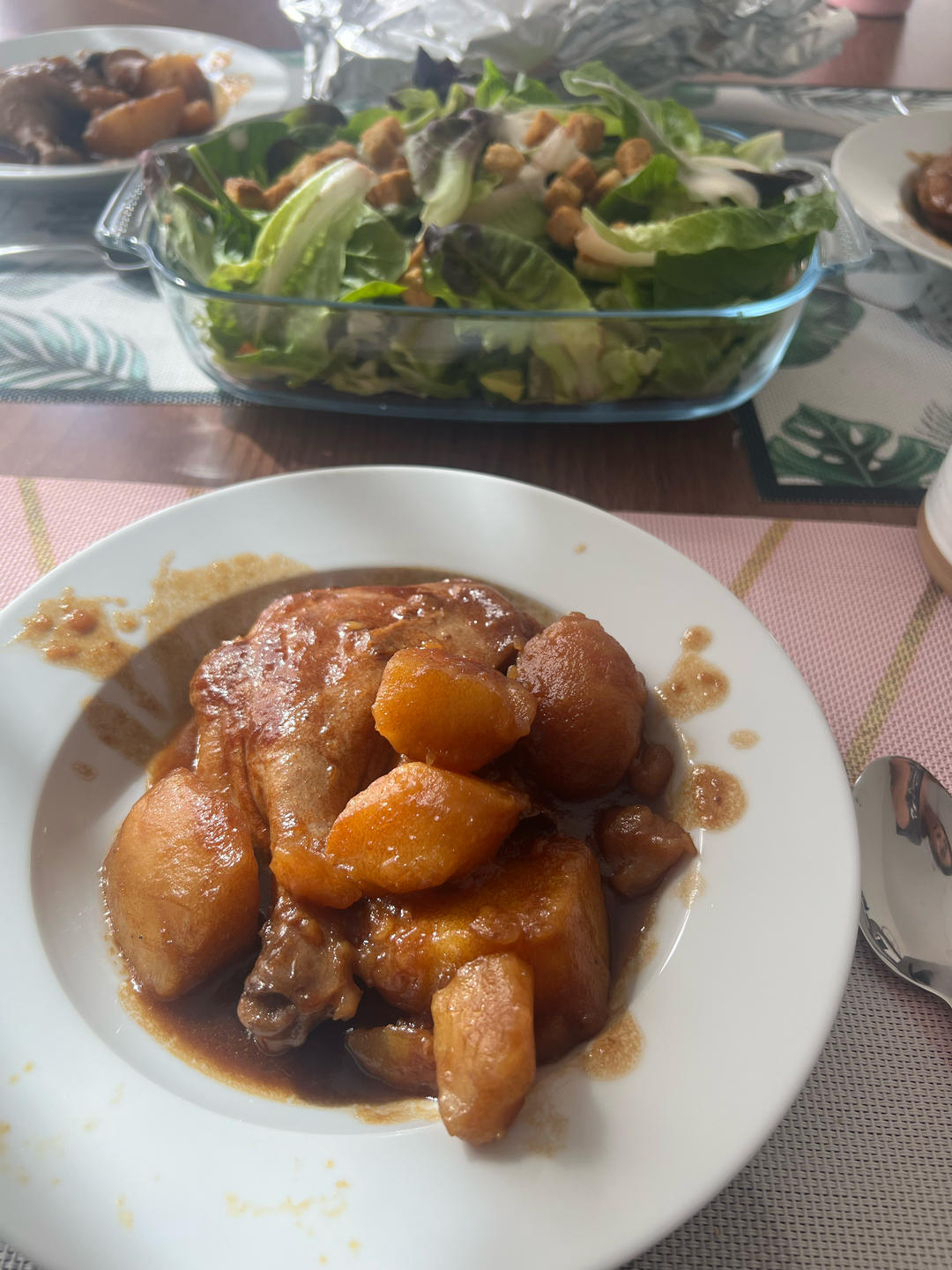 鸭腿这么做，一口气吃两个都不够😍