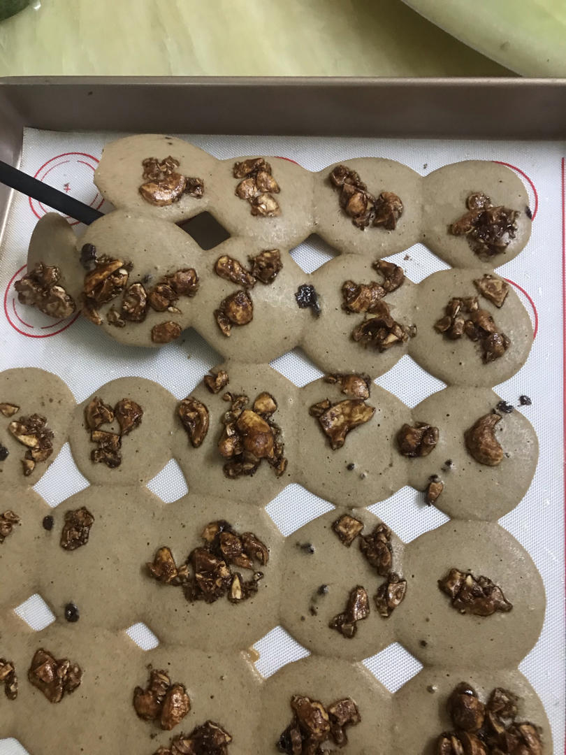 坚果仁巧克力脆脆