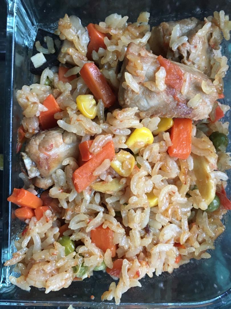 喷香排骨焖饭（爆好吃）