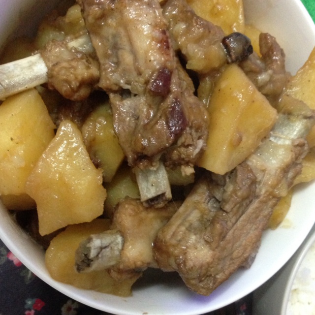 红烧排骨土豆