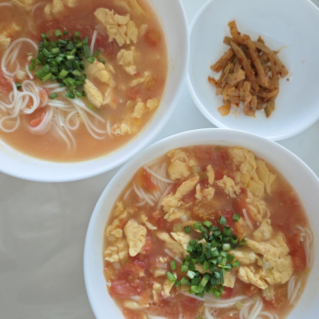 汤都要喝光的西红柿鸡蛋面
