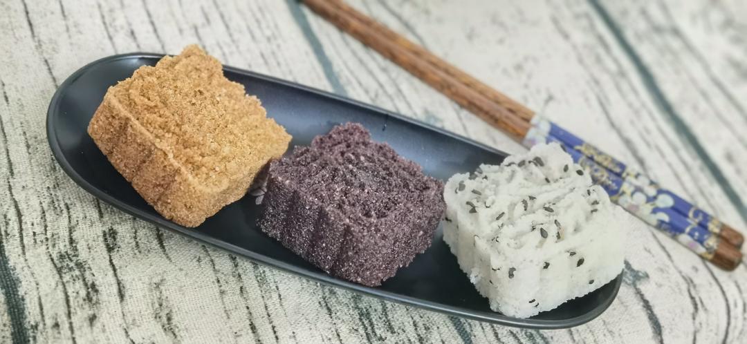 令人惊艳的快手紫薯枣泥松糕