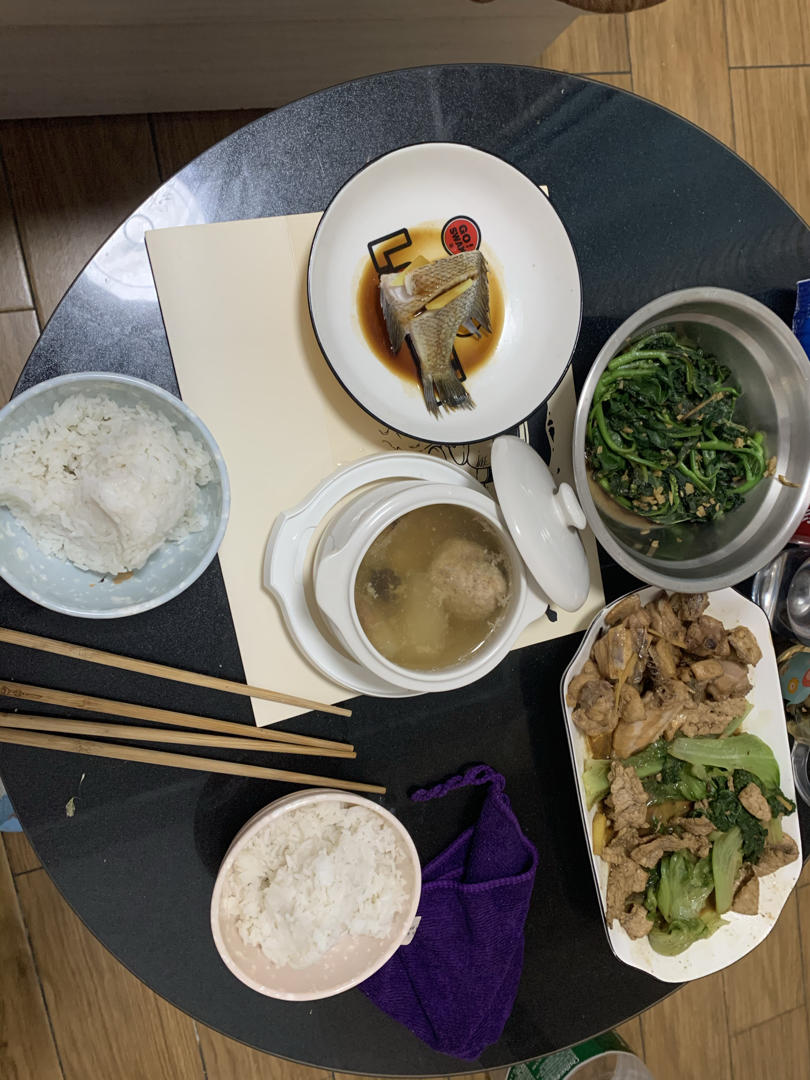 秋冬滋润雪梨瘦肉汤