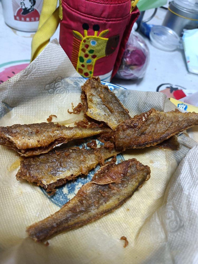 酥炸小黄花鱼