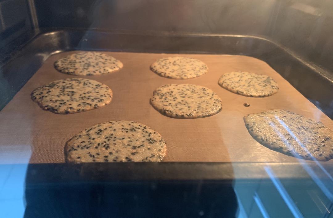 蛋清/蛋白消耗——芝麻瓦片（芝麻薄饼），从今天开始操心怎么消耗蛋黄吧ಠ_ಠ