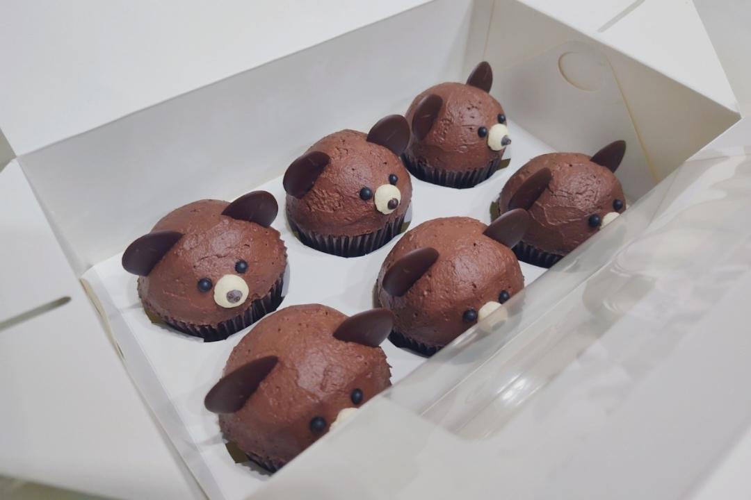 巧克力小熊蛋糕