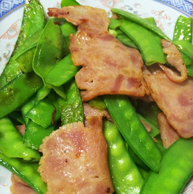 腊肠炒荷兰豆
