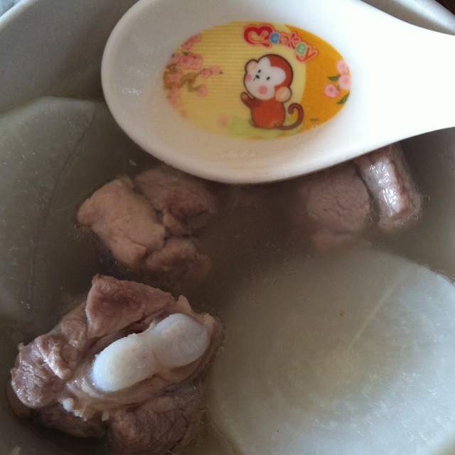 萝卜排骨汤