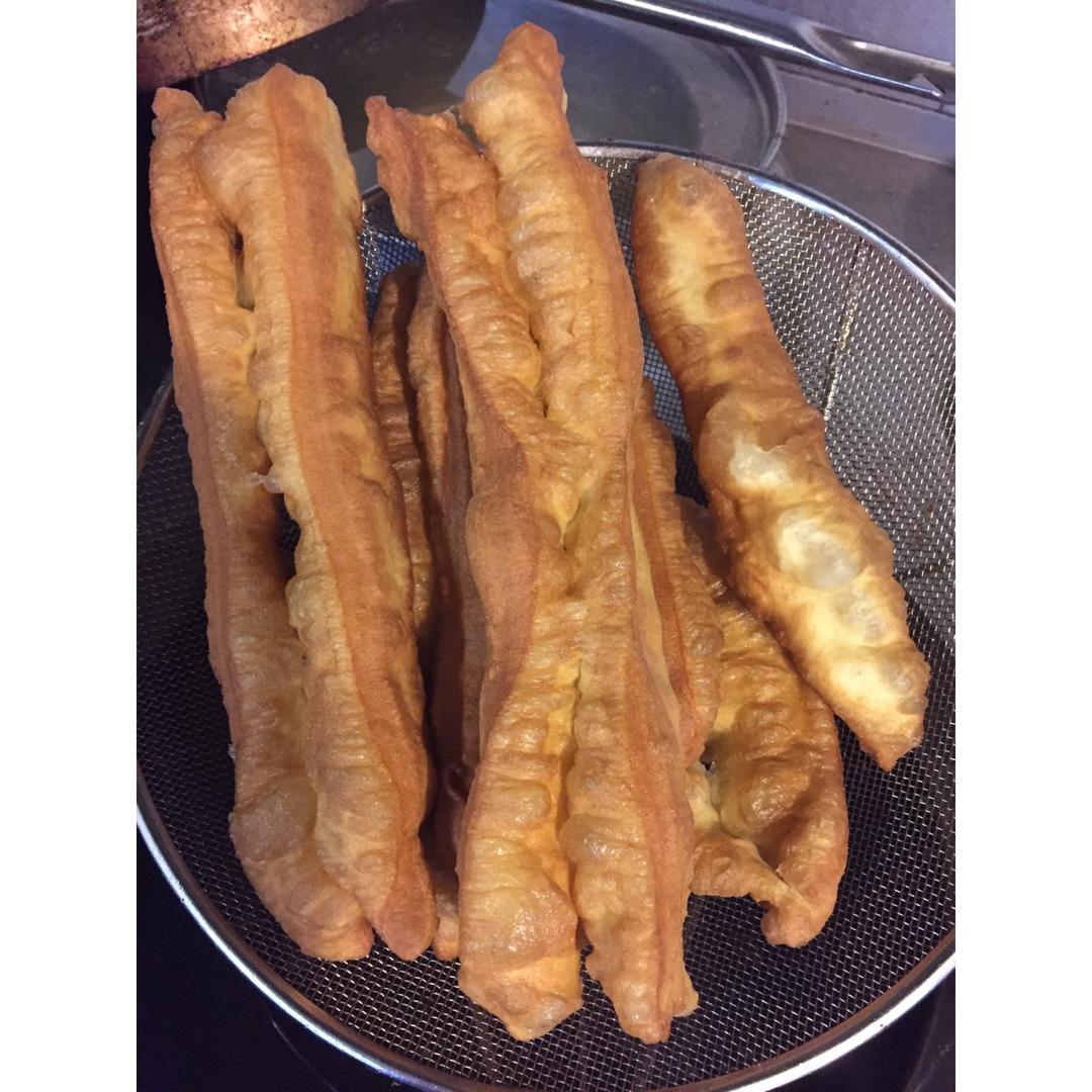 自制蓬松酥脆大油条