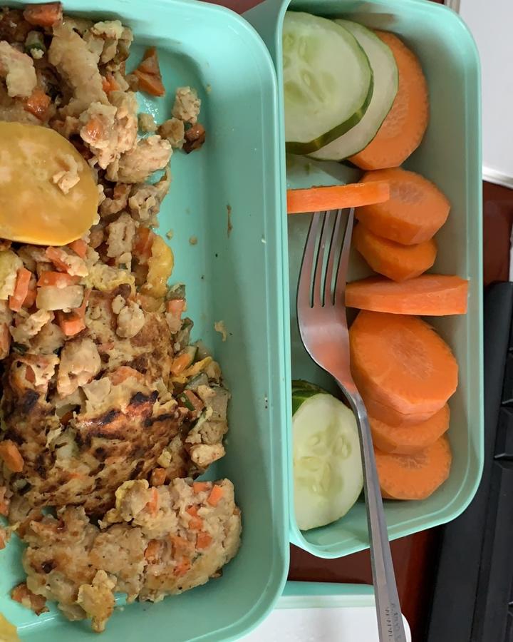 减肥餐低脂鸡胸肉饼