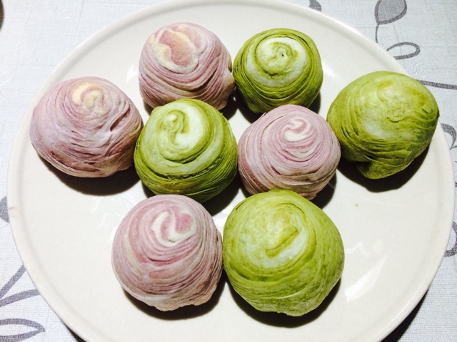 蛋黄酥~紫薯、抹茶、原味~花好月圆，中秋快乐~内附一次做六色蛋黄酥方法~
