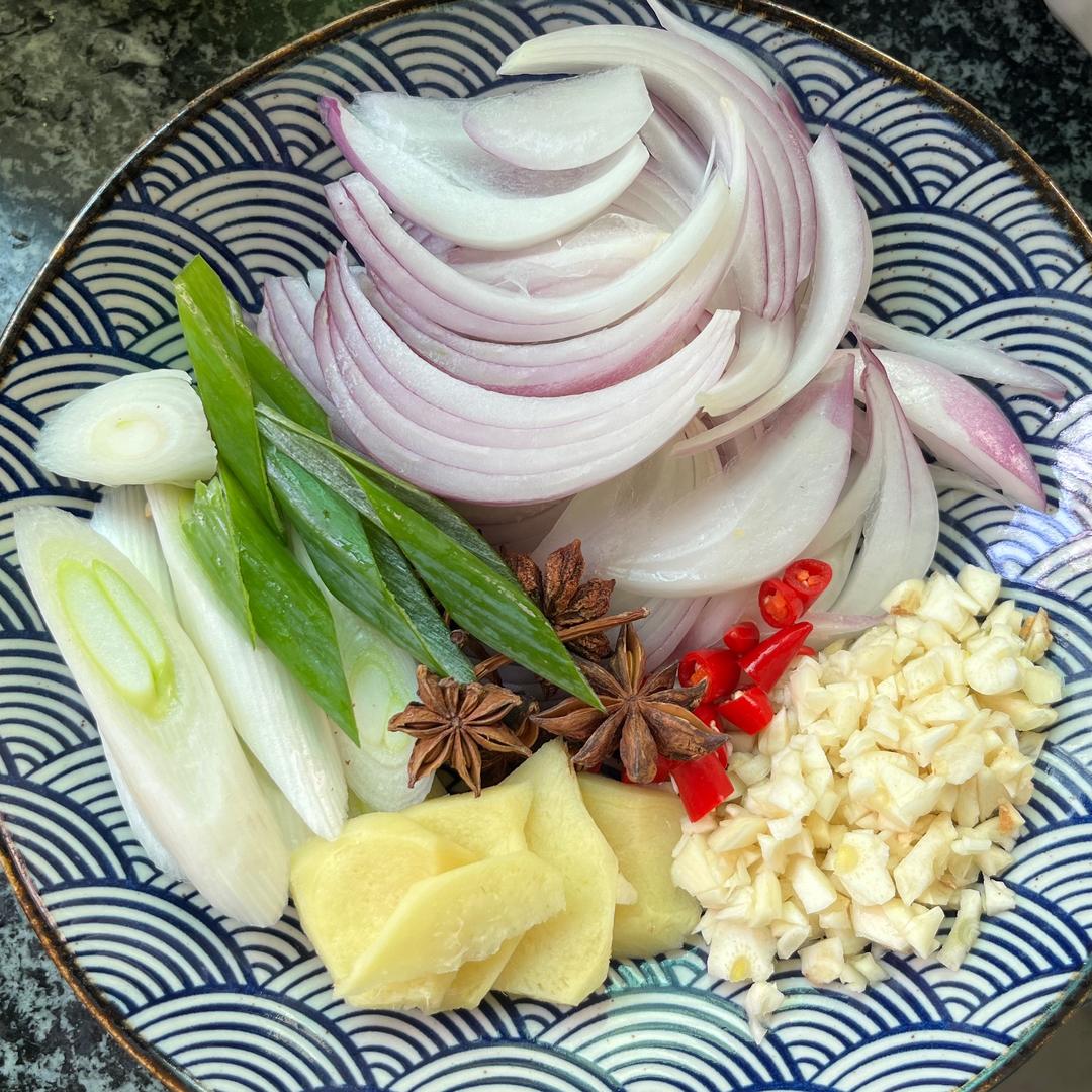 自制鸡公煲的做法 步骤2