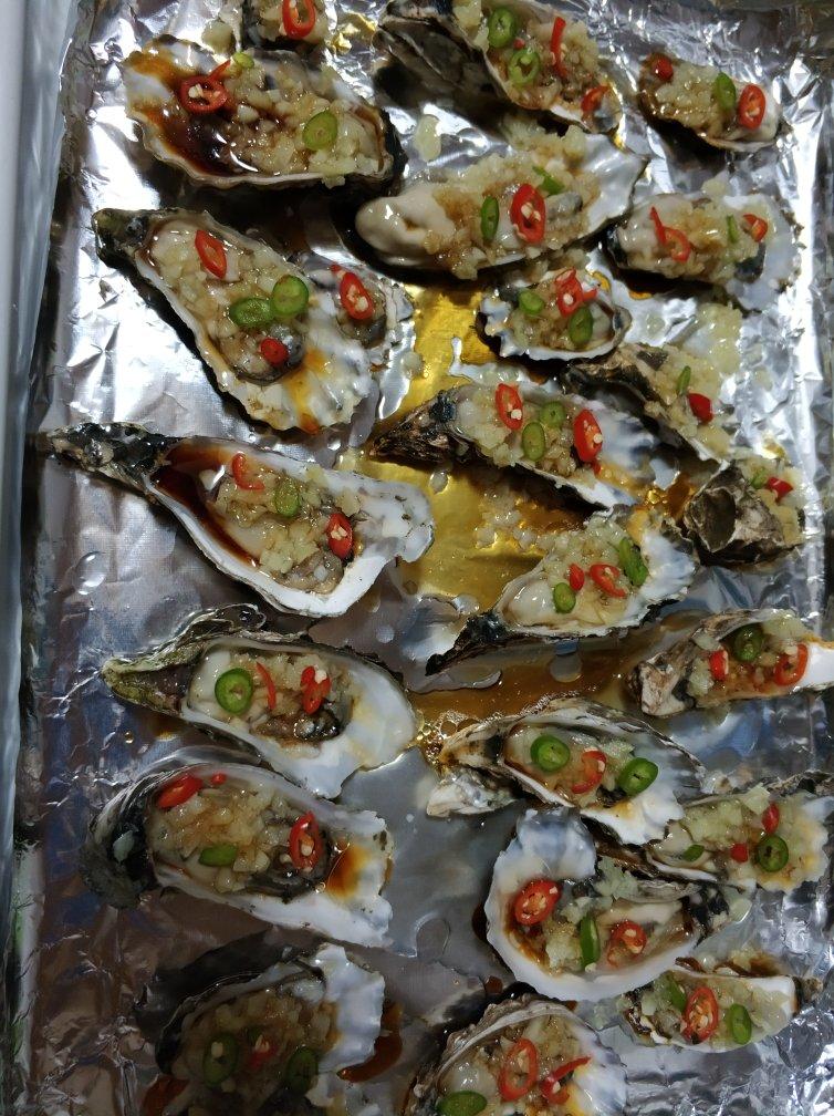 蒜蓉烤生蚝（烤箱版首发）
